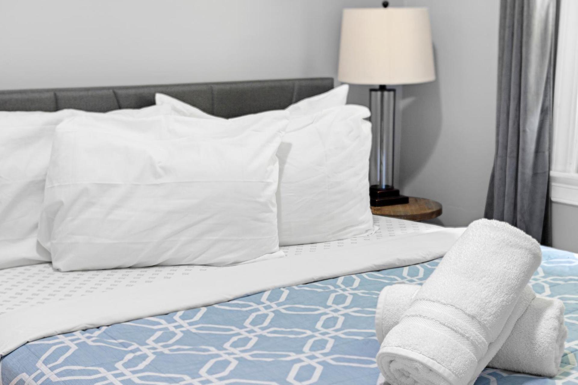 Spacious Apartments Near Ashmont - Evonify Stays Boston Zewnętrze zdjęcie
