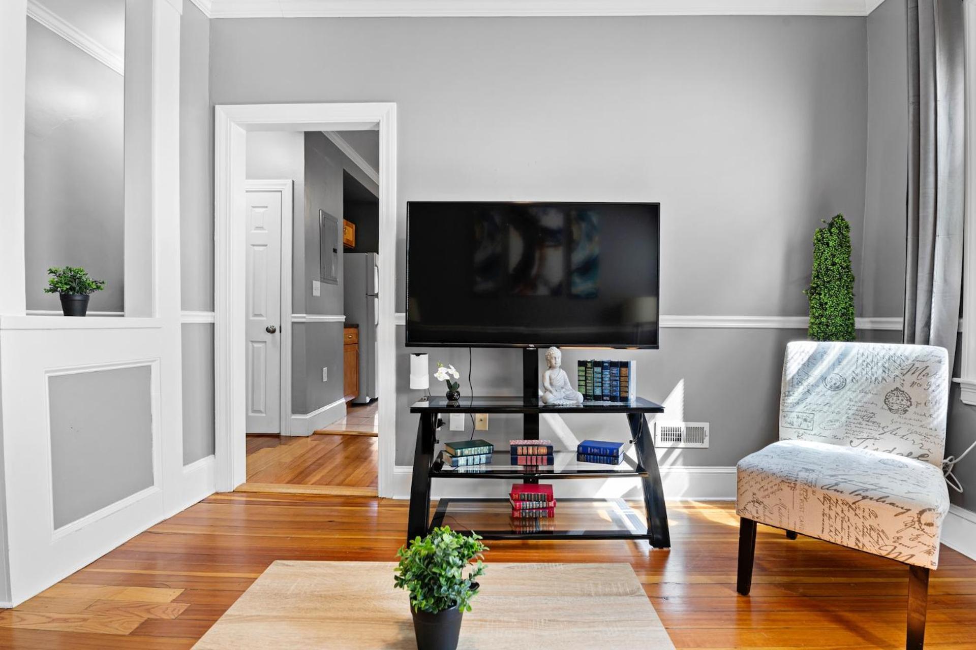 Spacious Apartments Near Ashmont - Evonify Stays Boston Zewnętrze zdjęcie
